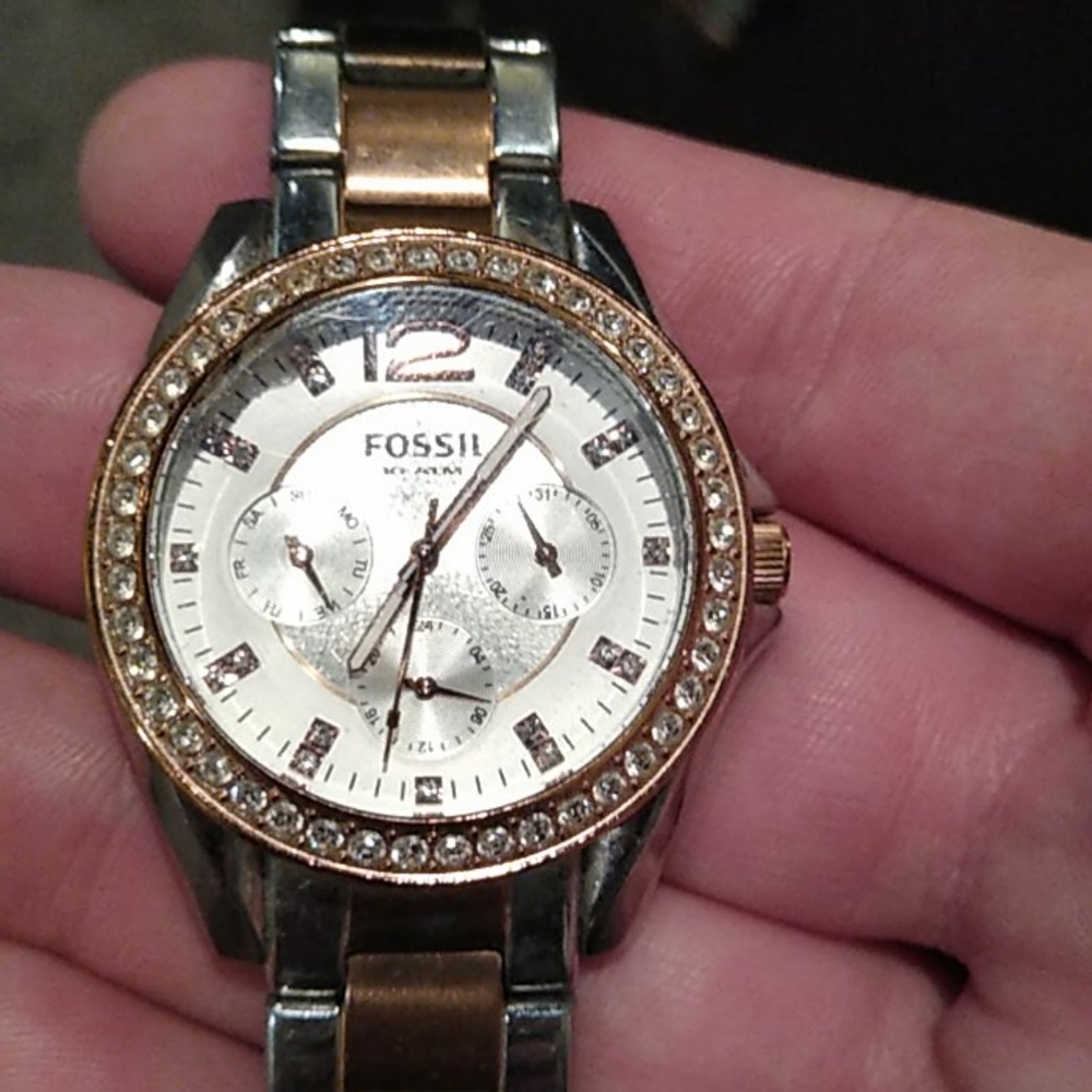 Ladies Fossil watch
